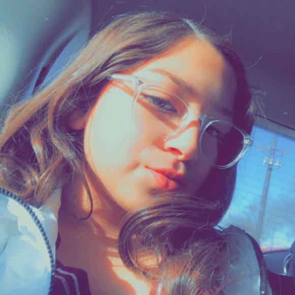 Meet your Posher, Carmen - Picture 1 of 1